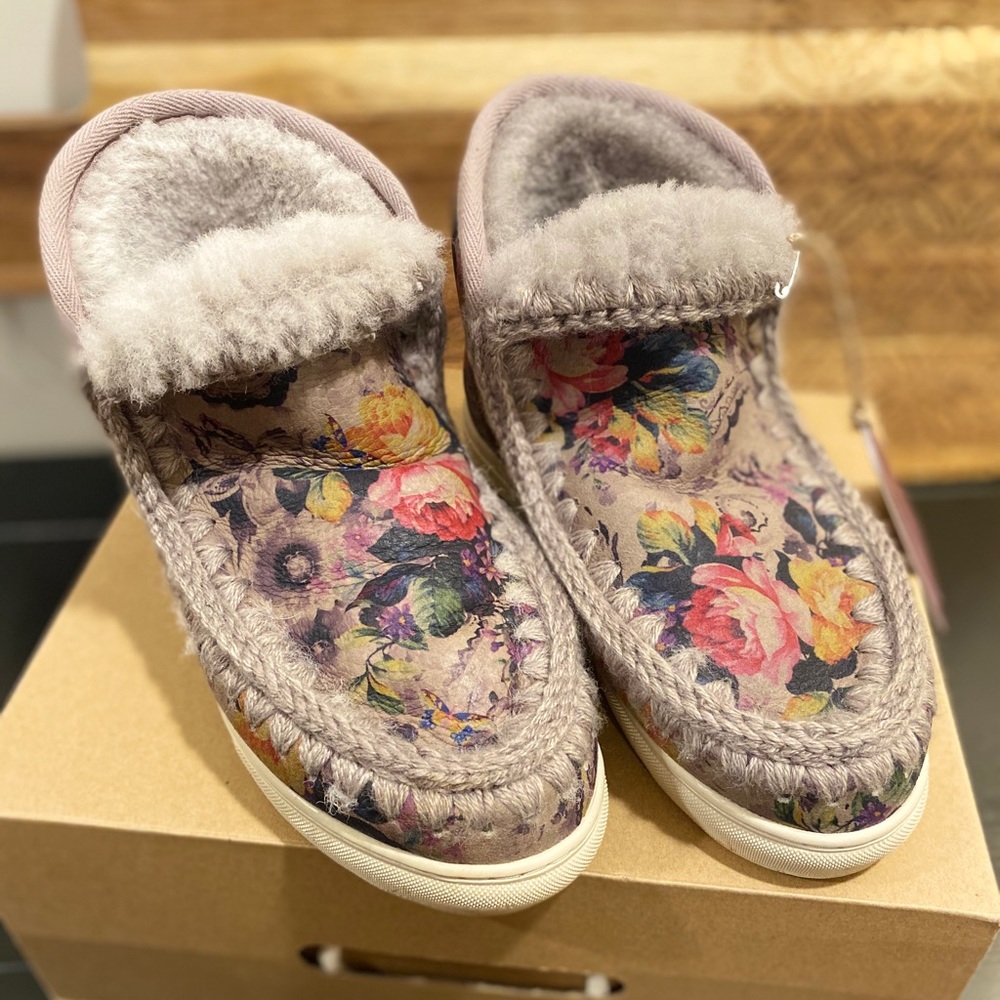 Mou Shearling Eskimo Sneaker